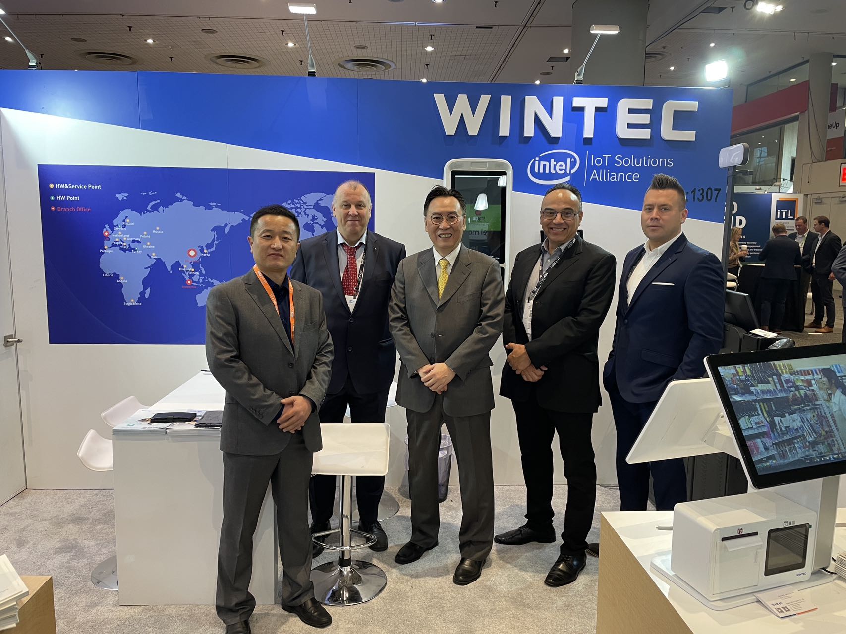 1673927021120594.jpg f4dda4421e43a5e34f68da4458dba07.jpg